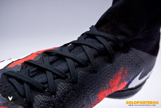 Nike-MercurialX-Proximo-CR7-Savage-Beauty (8).jpg